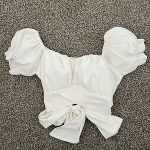 Elegant White Puff Sleeve Top